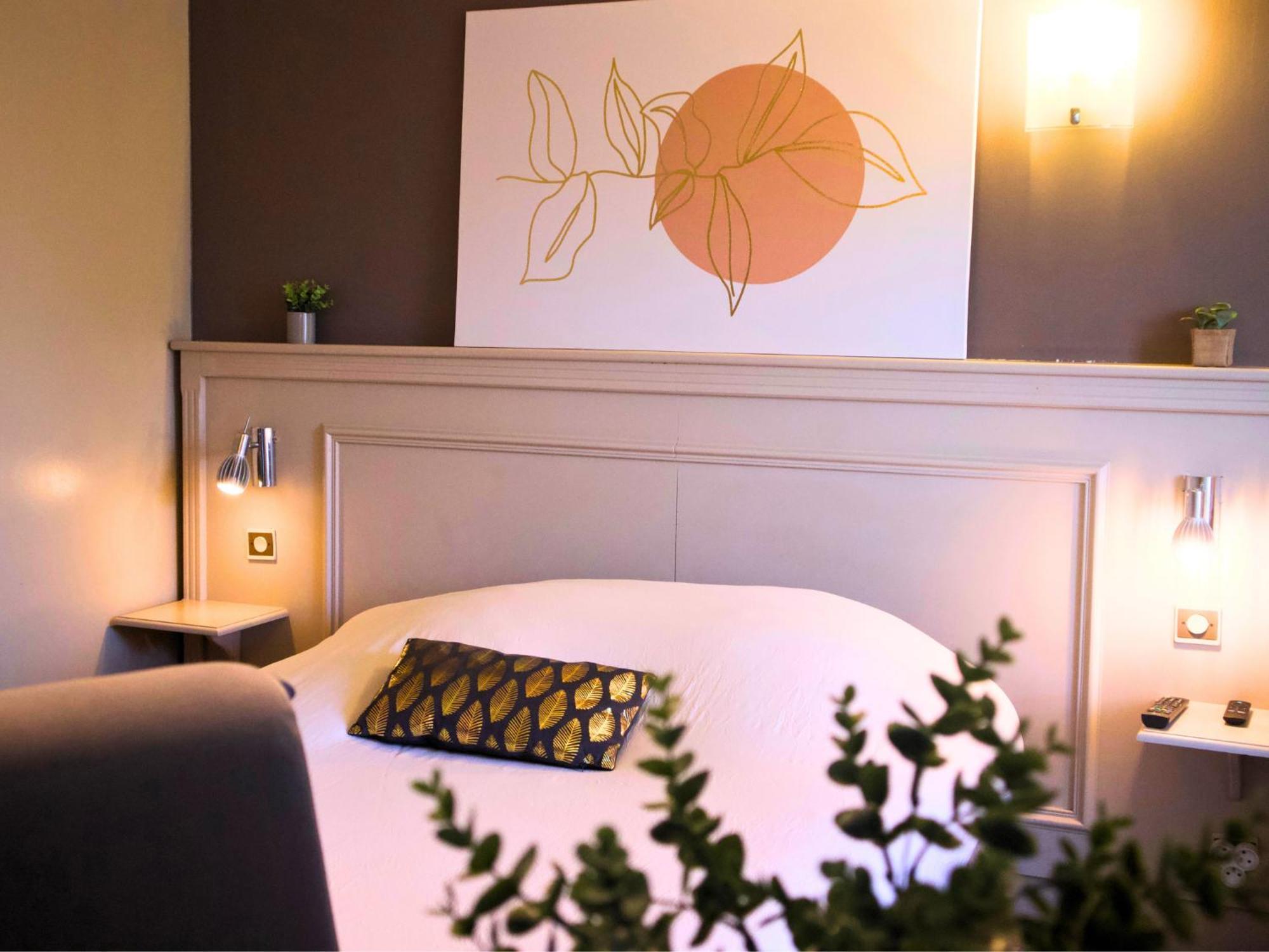 Studios & Appartements Confortables Au Centre De Bourbourg - Gare A Proximite Exterior foto